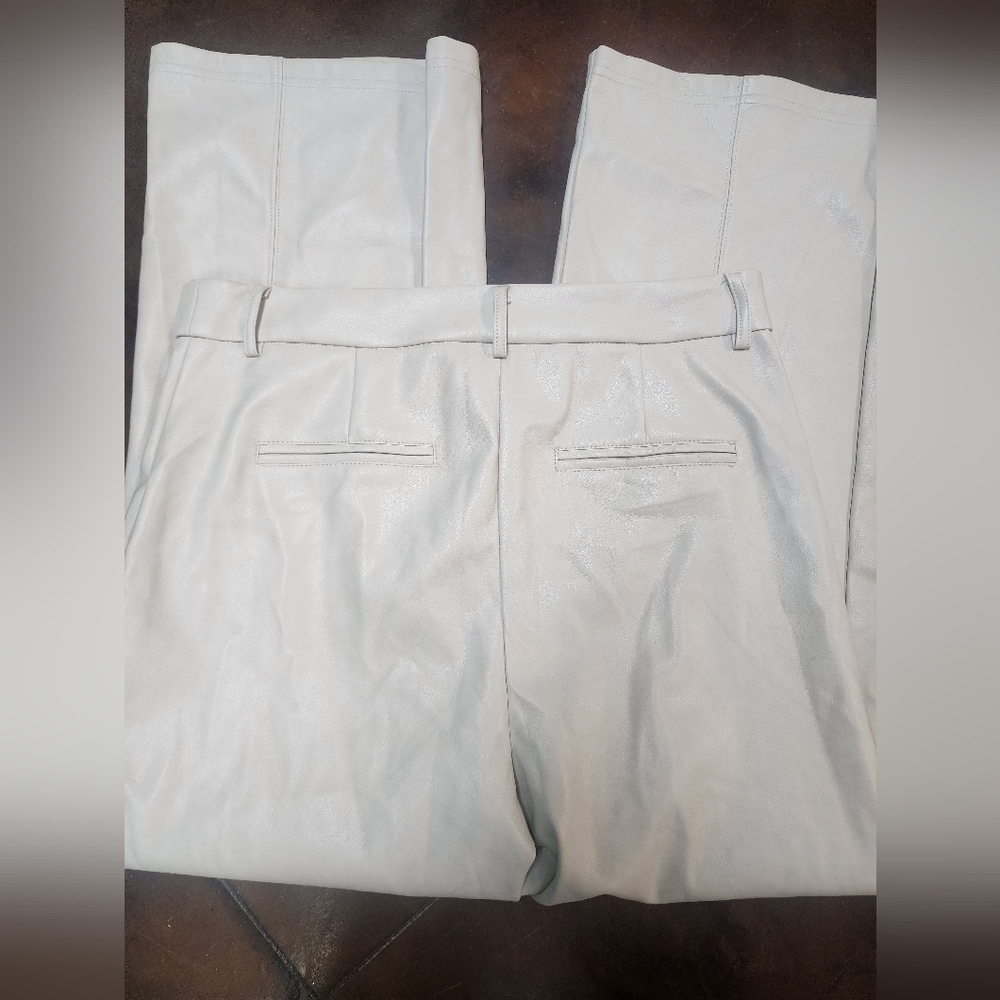 7 For All Mankind Vegan Leather Pants – Size Large – Cream/Ivory - Picture 3 of 3